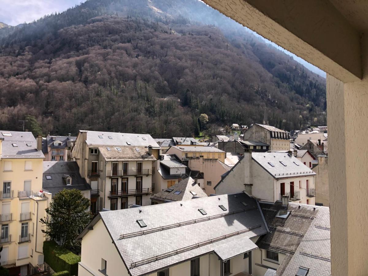 Appart Au Coeur De La Ville Cauterets Exterior photo